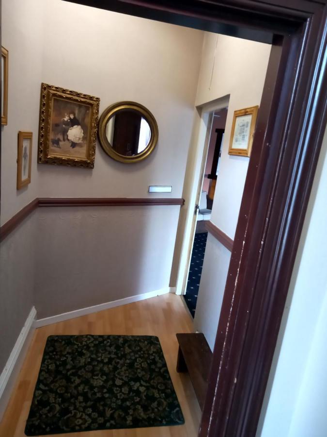 Lso Guest House Dumfries Bagian luar foto