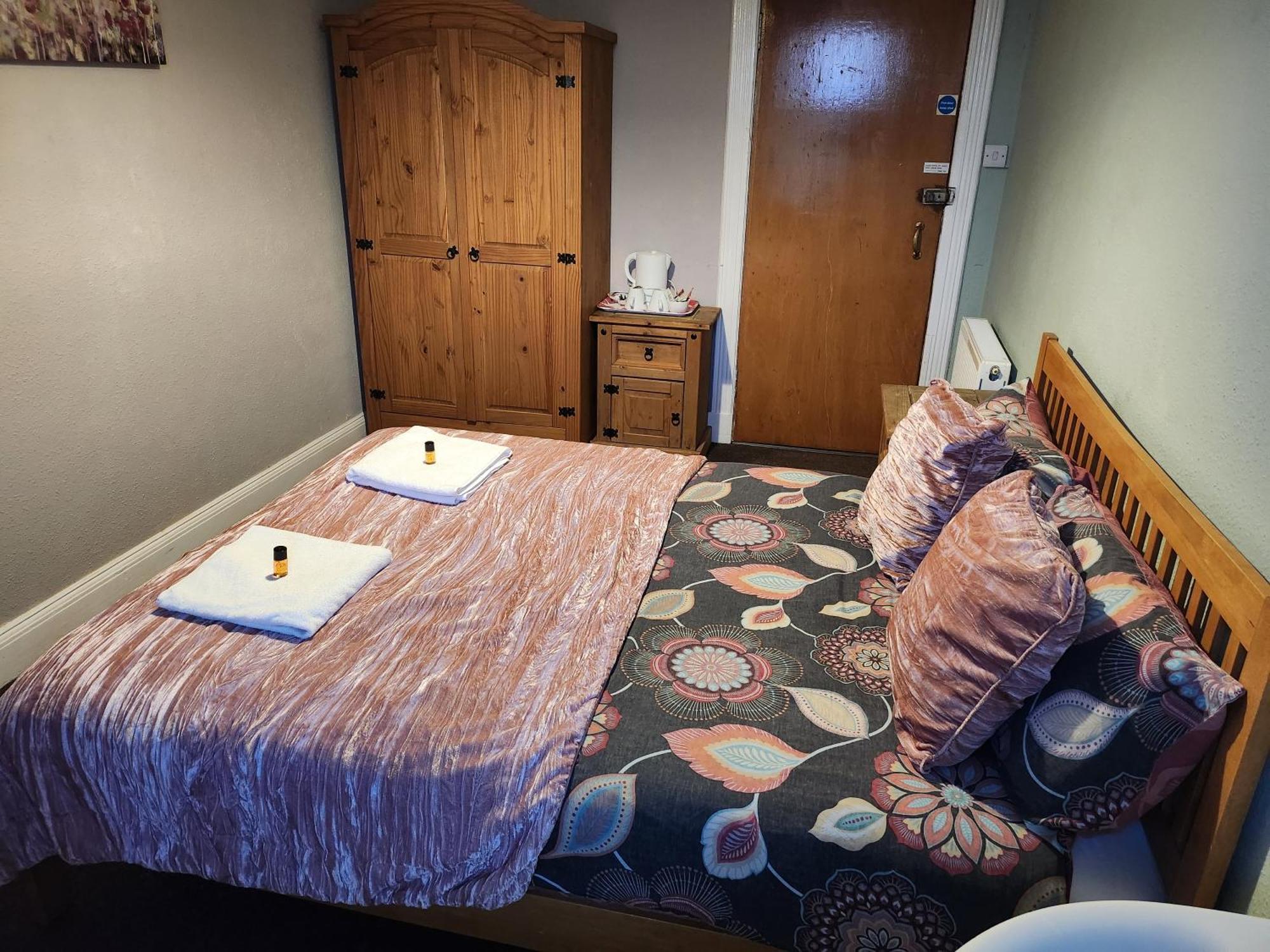Lso Guest House Dumfries Bagian luar foto